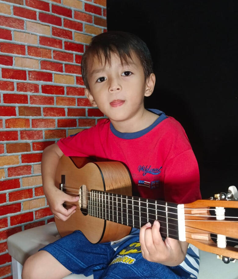 Violin,Piano and Guitar